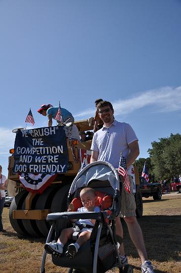 Jackson & Ross ready for the parade