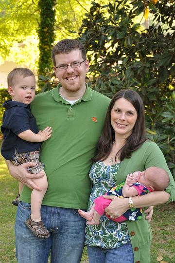 Downsized Image [FamilyPics1month-2.jpg - 4185kB]