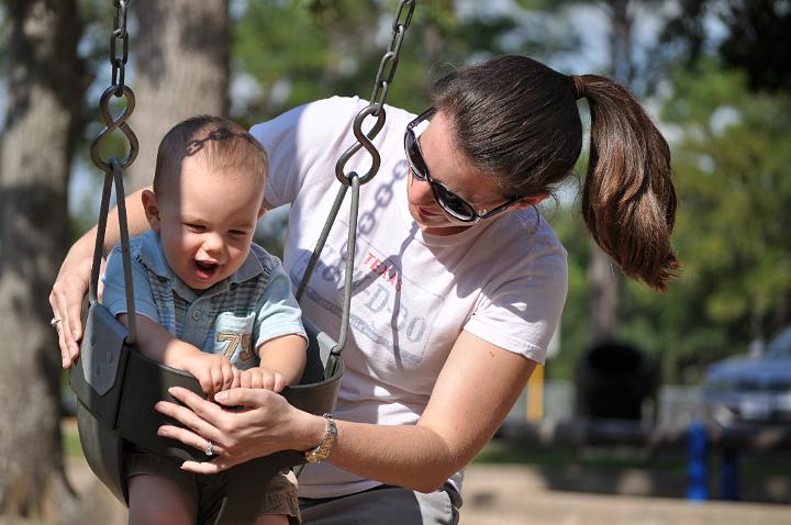 Jackson swinging with E