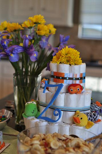 Z Diaper Cake